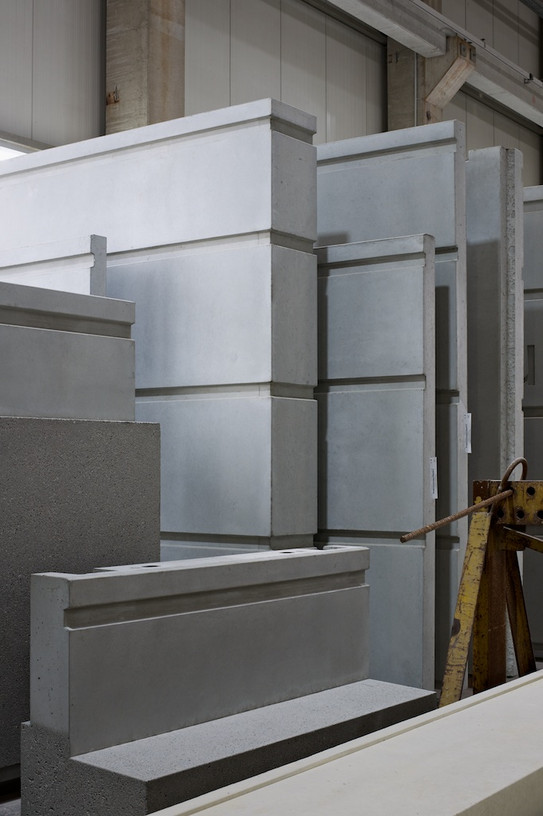 Foto von Betonteilstücken für das neue Bauhaus Museum Weimar